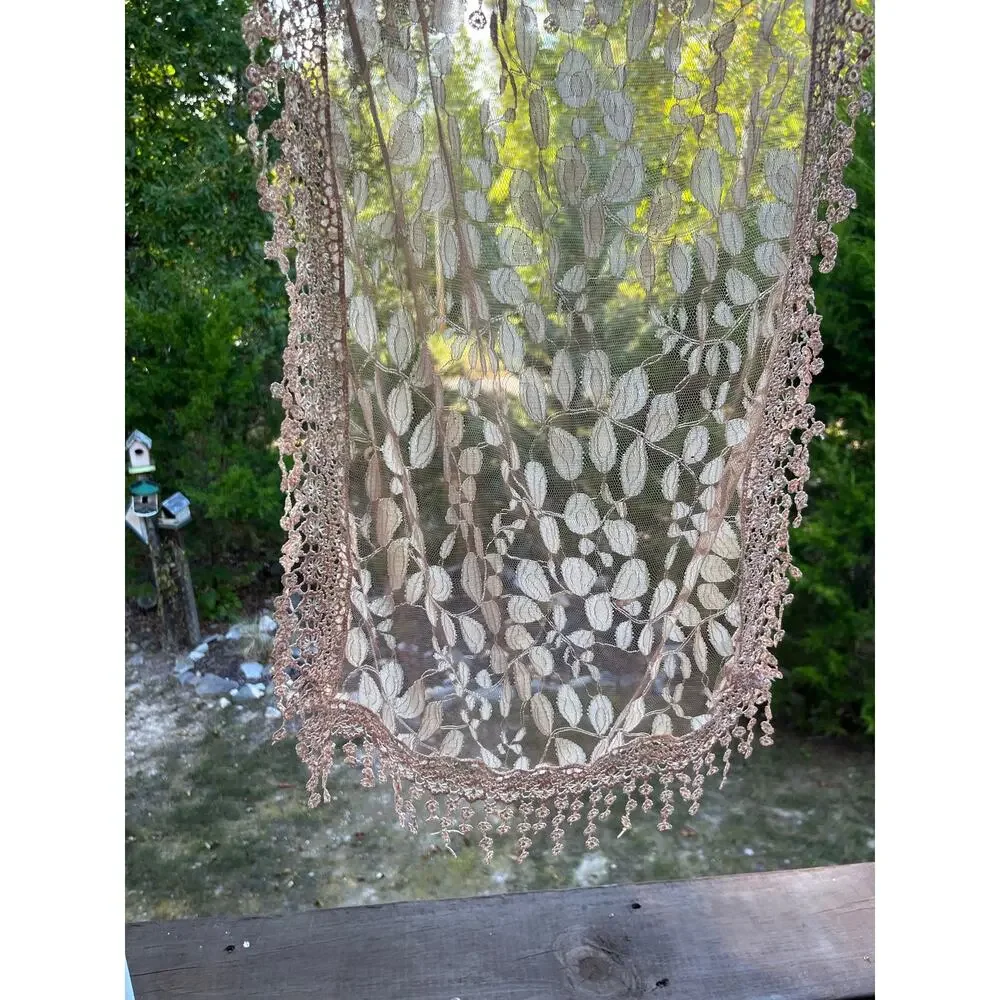 Vintage Ecru Lace Dresser Scarf Table Runner Leaf Pattern Fringe 60in Farmhouse